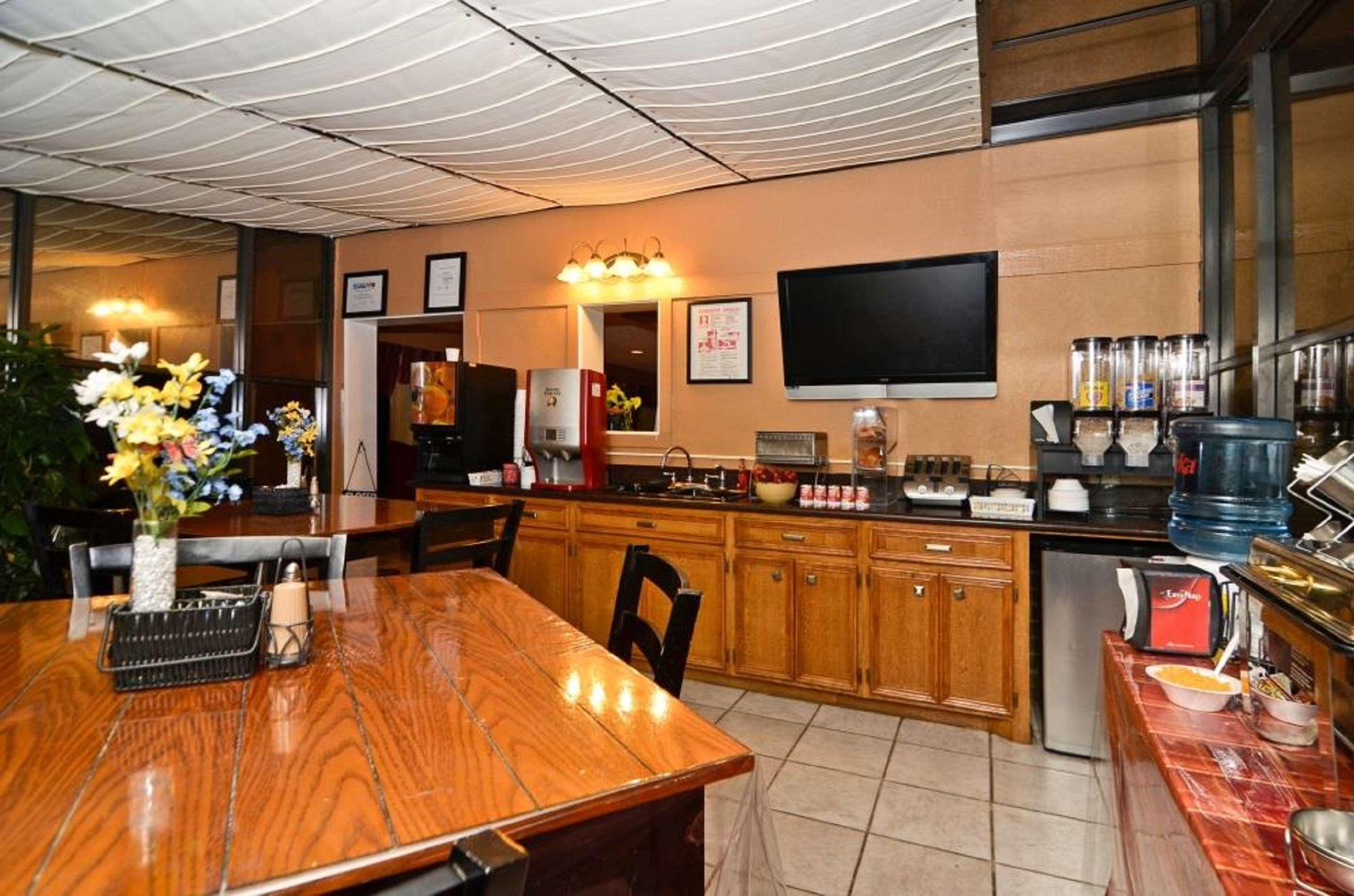 Surestay Hotel By Best Western Zapata Restaurace fotografie